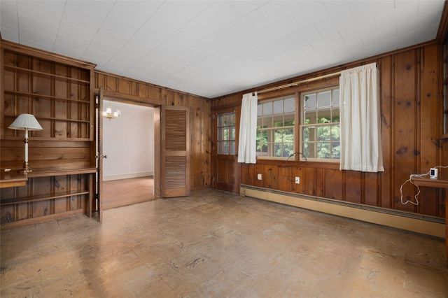 35 New Clark Road, Cumberland, RI 02864