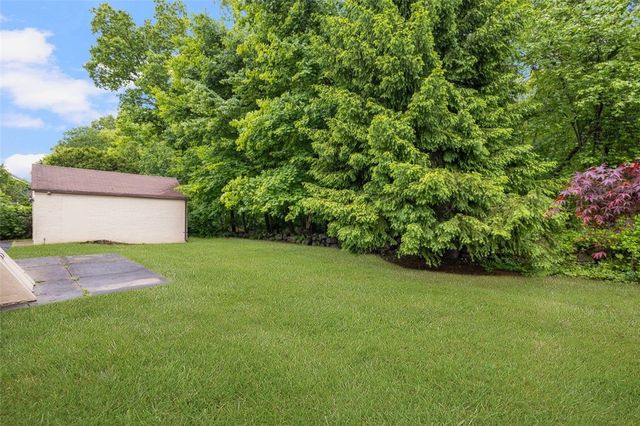 35 New Clark Road, Cumberland, RI 02864