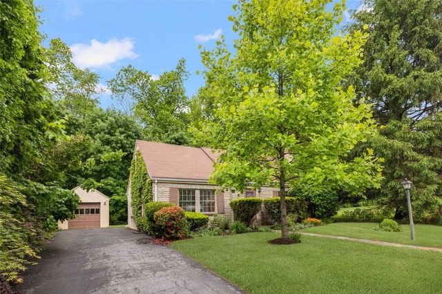 35 New Clark Road, Cumberland, RI 02864