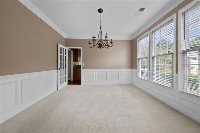 63 COOPERS GLEN SW Drive, Mableton, GA 30126