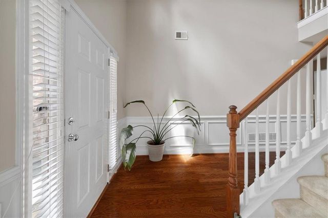 63 COOPERS GLEN SW Drive, Mableton, GA 30126