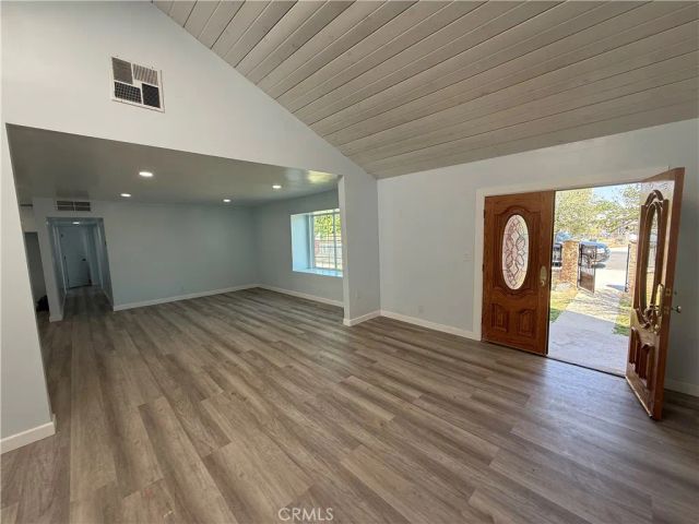 295 Sparks, Bakersfield, CA 93307