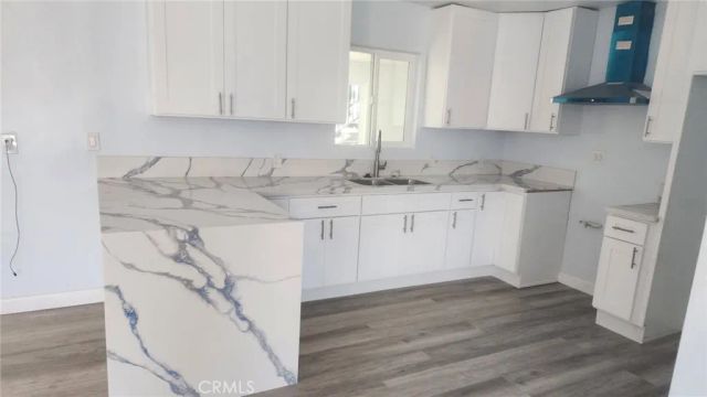 295 Sparks, Bakersfield, CA 93307