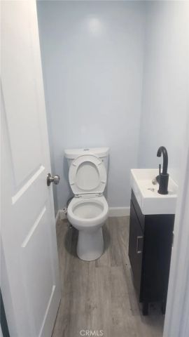295 Sparks, Bakersfield, CA 93307