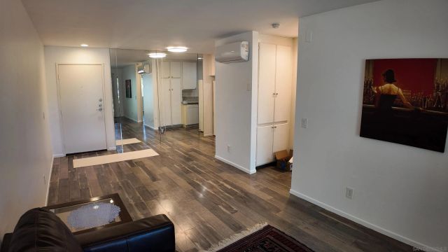 6330 Genesee Ave 213, San Diego, CA 92122