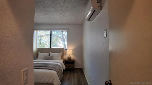 6330 Genesee Ave 213, San Diego, CA 92122