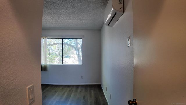 6330 Genesee Ave 213, San Diego, CA 92122