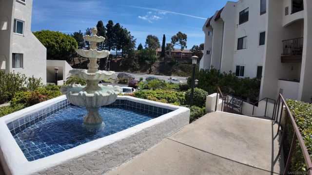 6330 Genesee Ave 213, San Diego, CA 92122