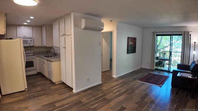 6330 Genesee Ave 213, San Diego, CA 92122
