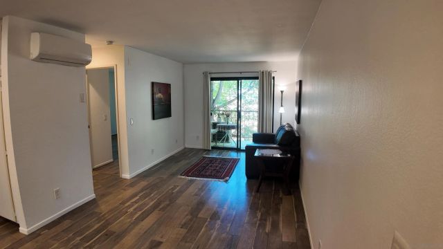 6330 Genesee Ave 213, San Diego, CA 92122