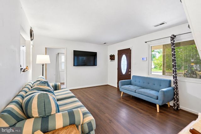 107 JENKINS CT, Manassas, VA 20111