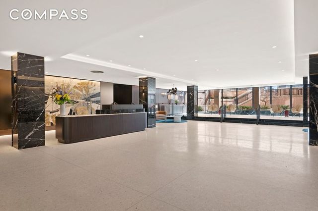 25 Sutton Pl S Apt 18M, New York City, NY 10022