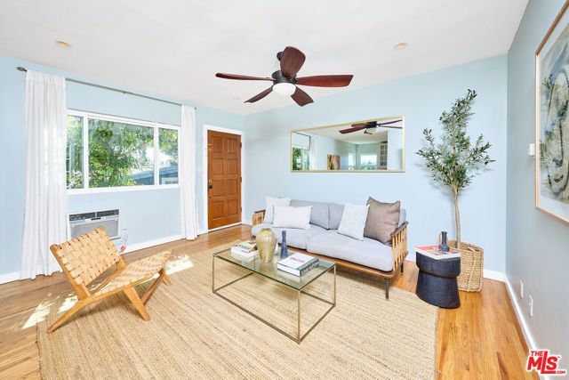 1835 7th Street D, Santa Monica, CA 90401