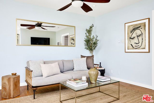 1835 7th Street D, Santa Monica, CA 90401