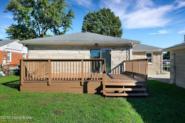 5202 Rodgers Rd, Louisville, KY 40258