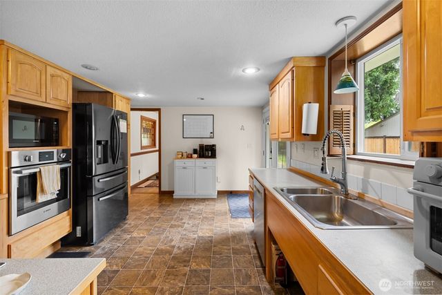 33825 133rd Ave SE, Auburn, WA 98092