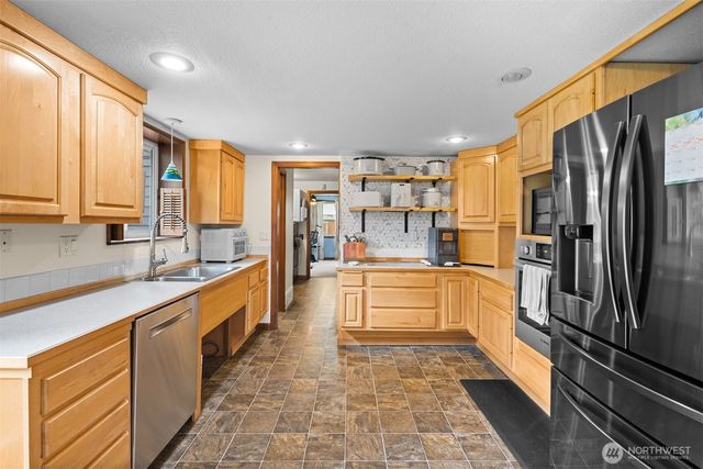 33825 133rd Ave SE, Auburn, WA 98092