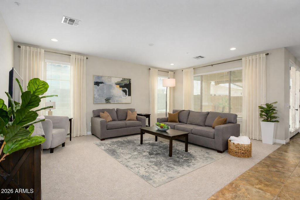 Image 2 of property listing at 4597 E Waterman Street, Gilbert, AZ 85297