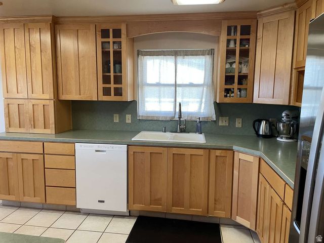 978 N TREMONT ST, Tremonton, UT 84337