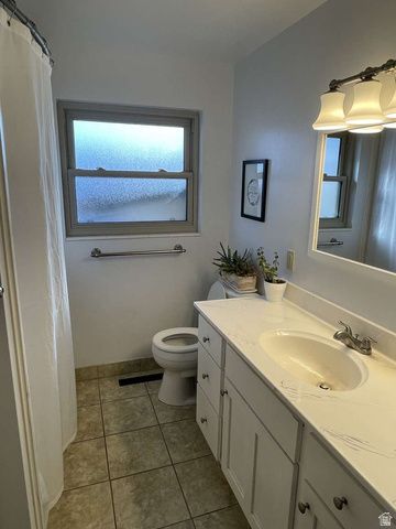 978 N TREMONT ST, Tremonton, UT 84337