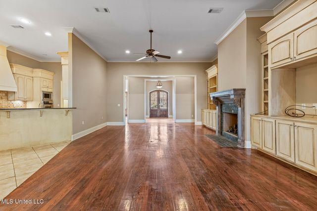 812 Norwich Drive, Madison, MS 39110