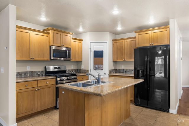 2696 W Ona, Boise, ID 83705