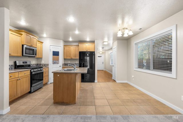 2696 W Ona, Boise, ID 83705