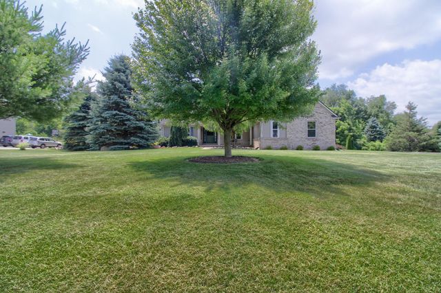 6833 N Meadows Pass, Webster Twp, MI 48130