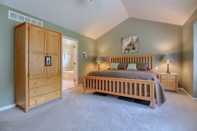 6833 N Meadows Pass, Webster Twp, MI 48130