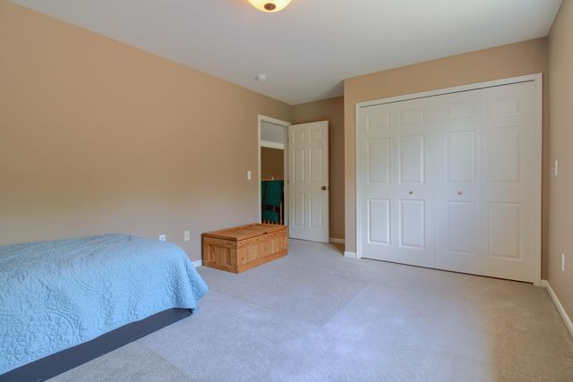 6833 N Meadows Pass, Webster Twp, MI 48130
