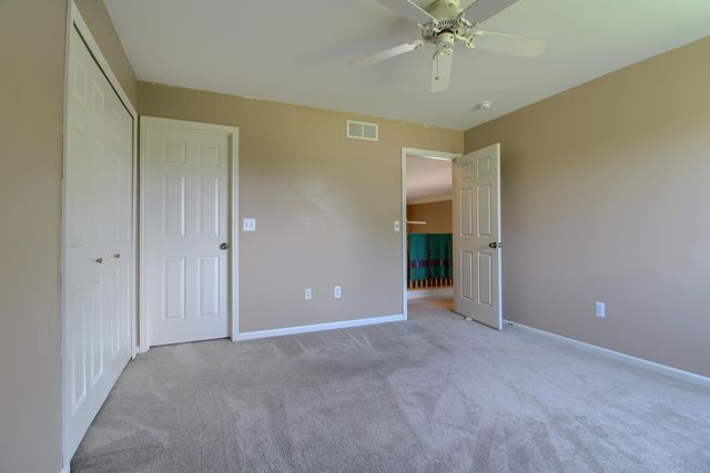 6833 N Meadows Pass, Webster Twp, MI 48130