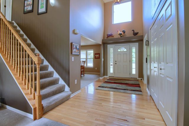 6833 N Meadows Pass, Webster Twp, MI 48130