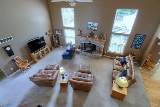 6833 N Meadows Pass, Webster Twp, MI 48130