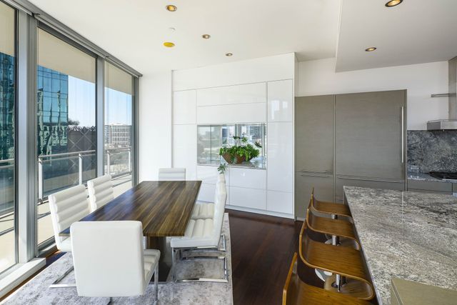 2900 Mckinnon Street 801, Dallas, TX 75201