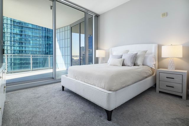 2900 Mckinnon Street 801, Dallas, TX 75201