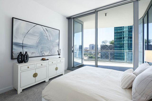 2900 Mckinnon Street 801, Dallas, TX 75201