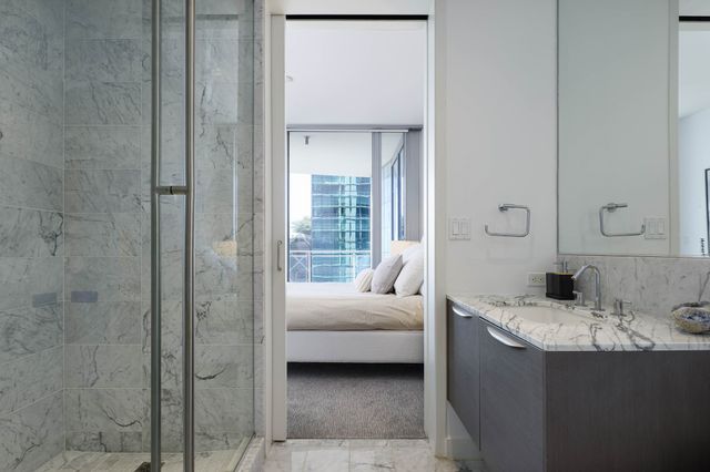 2900 Mckinnon Street 801, Dallas, TX 75201