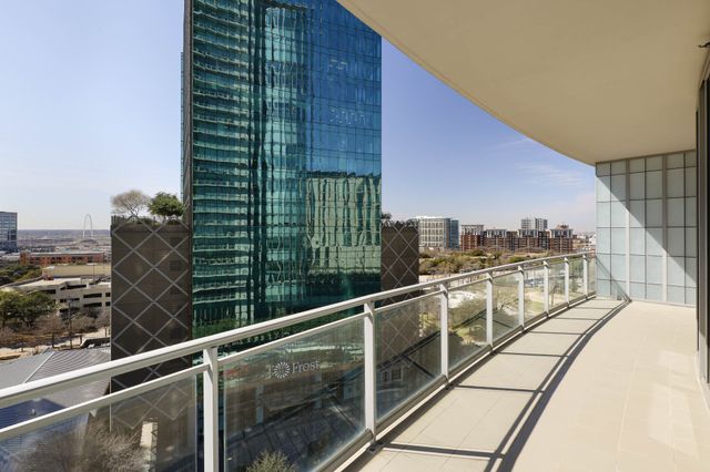 2900 Mckinnon Street 801, Dallas, TX 75201