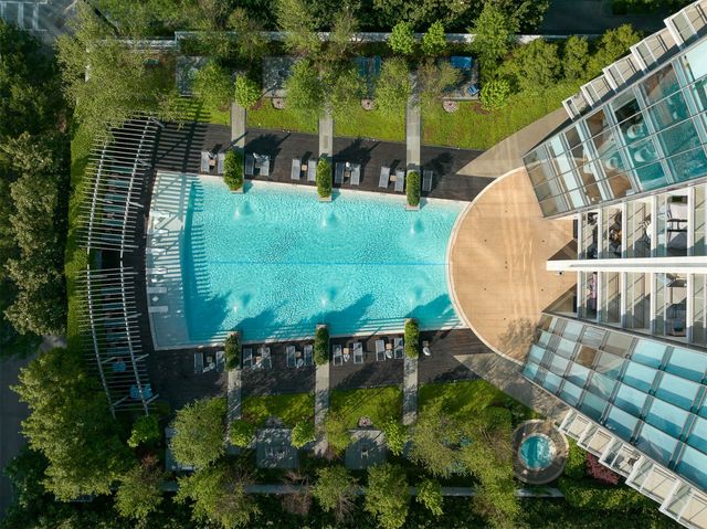 2900 Mckinnon Street 801, Dallas, TX 75201