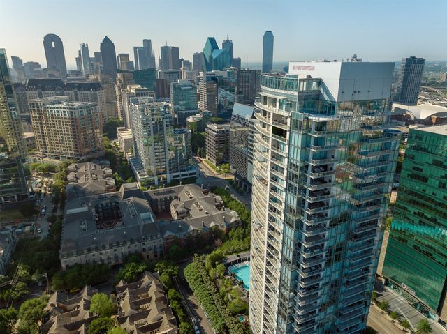 2900 Mckinnon Street 801, Dallas, TX 75201