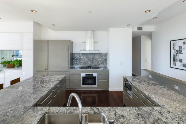 2900 Mckinnon Street 801, Dallas, TX 75201