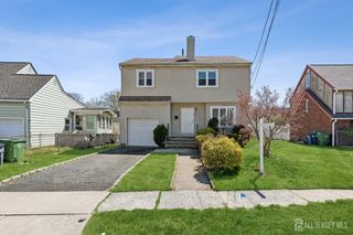 577 Berlant Avenue, Roselle, NJ 07203