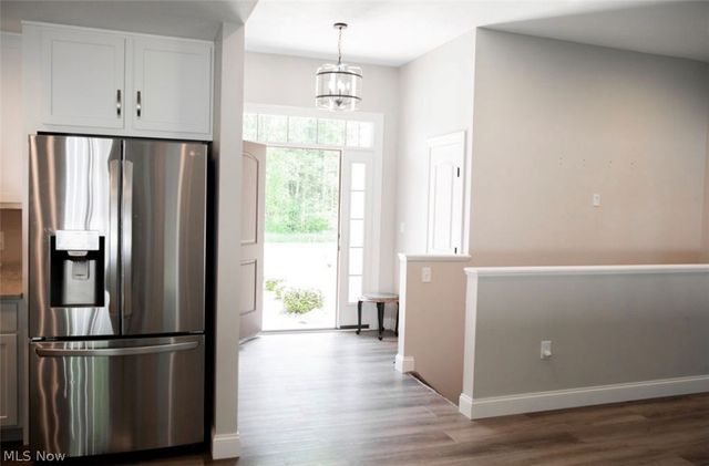 101 Muirfield, Warren, OH 44484