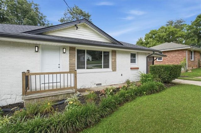 2101 East Drive, Decatur, GA 30032