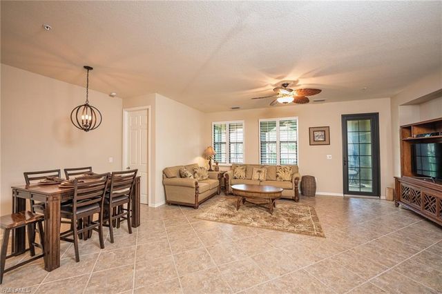 9054 Capistrano ST N # 4002, Naples, FL 34113