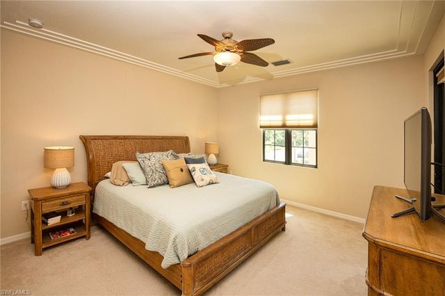 9054 Capistrano ST N # 4002, Naples, FL 34113