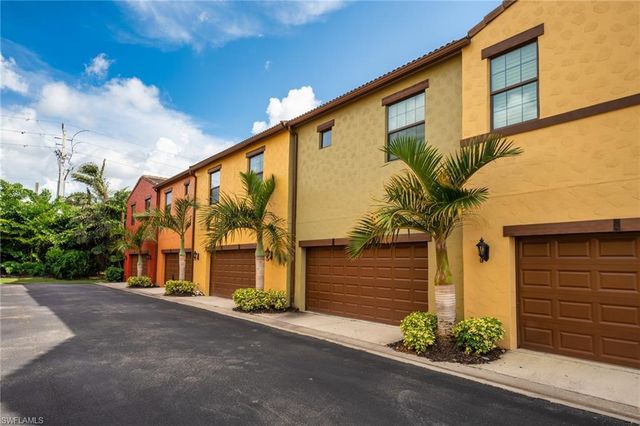 9054 Capistrano ST N # 4002, Naples, FL 34113