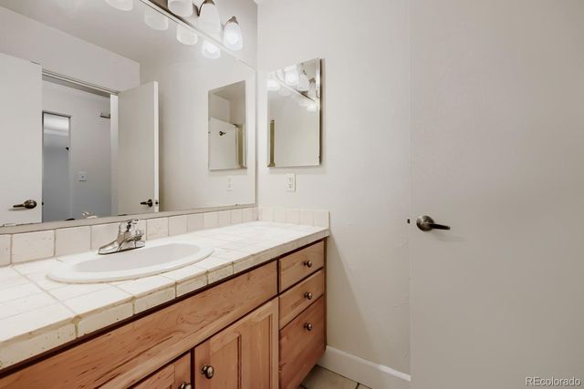 969 S Pearl Street 306, Denver, CO 80209