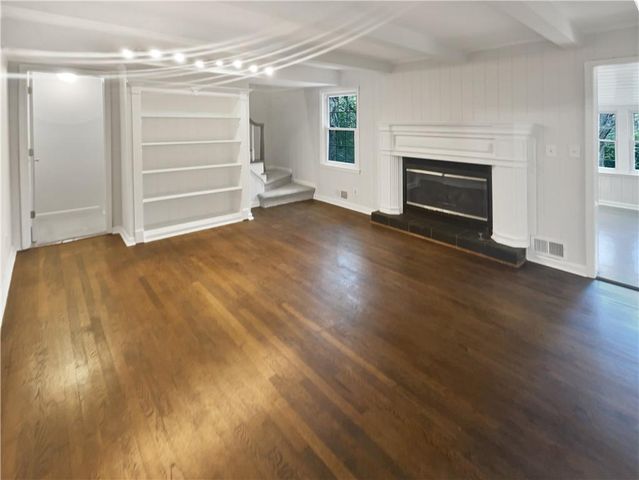 2824 Fontainebleau Drive, Atlanta, GA 30360