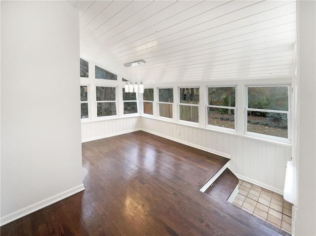 2824 Fontainebleau Drive, Atlanta, GA 30360